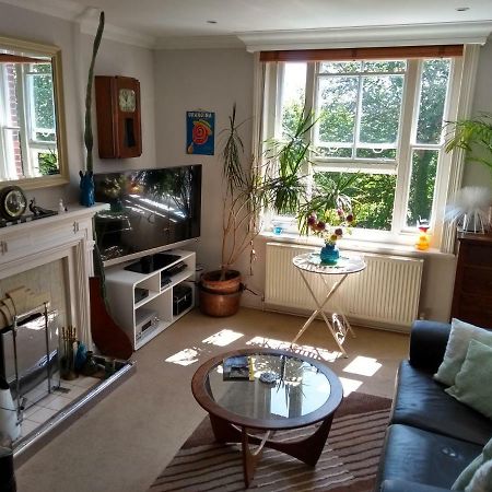 Stunning Retro Apartment In Central Brighton Exterior foto